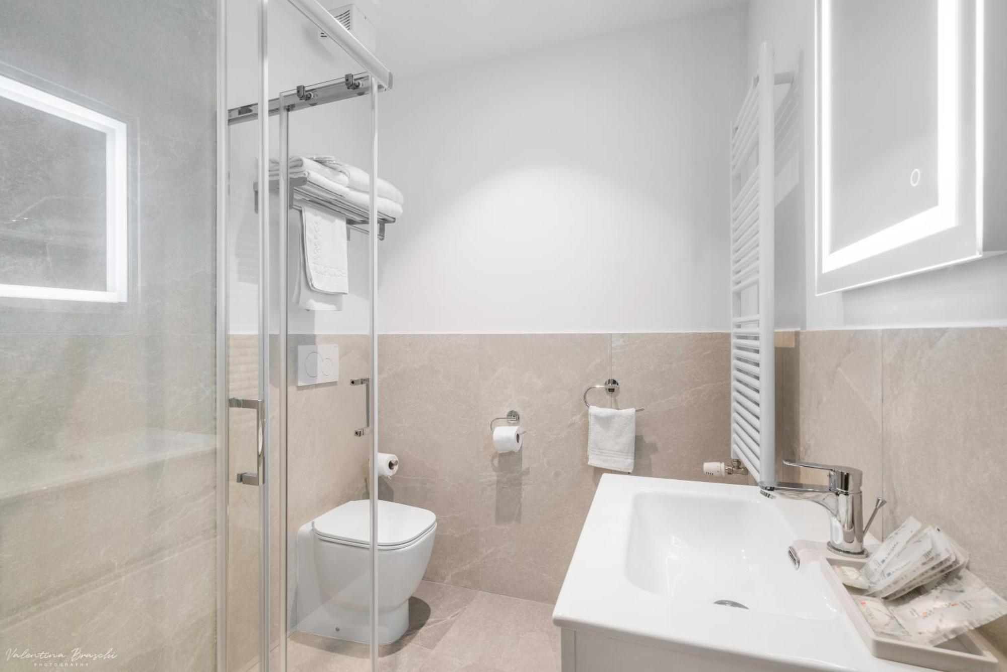 Hotel Adamas Firenze Kültér fotó
